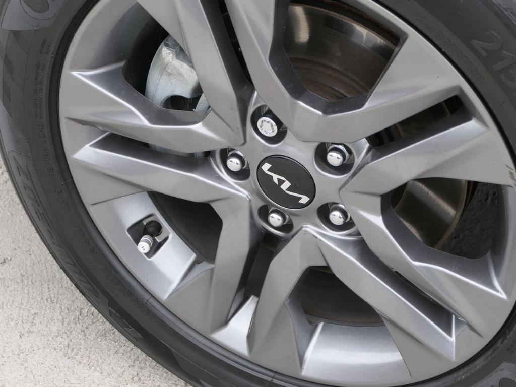 used 2023 Kia Seltos car, priced at $21,000