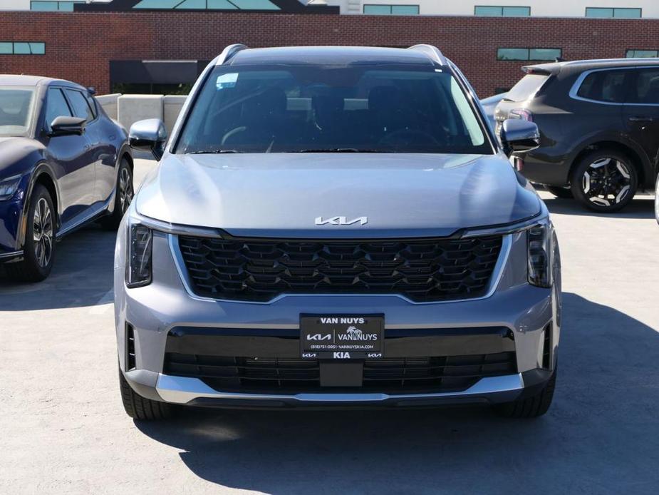 new 2025 Kia Sorento car, priced at $37,490