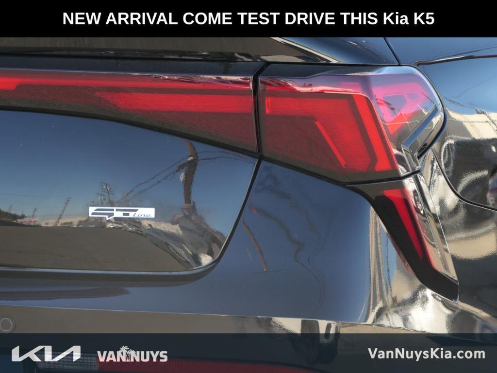 used 2025 Kia K5 car, priced at $30,000