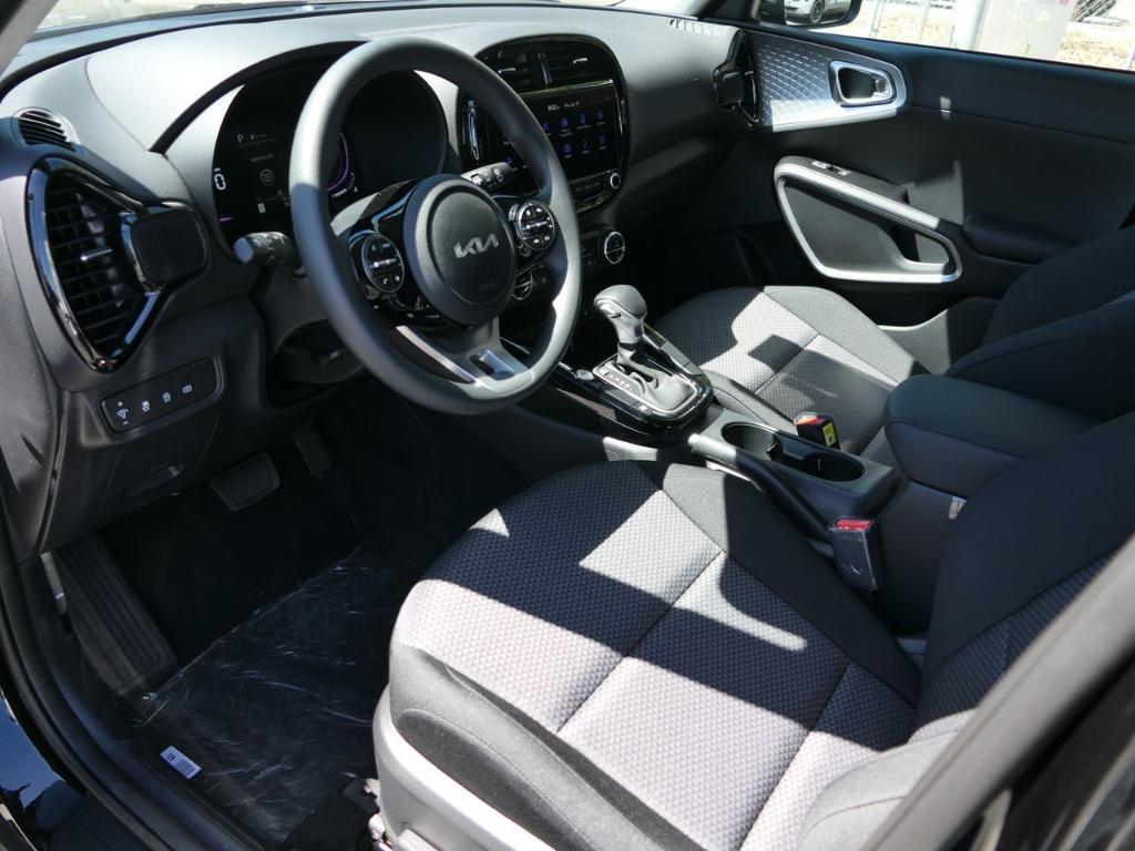 new 2025 Kia Soul car, priced at $24,905