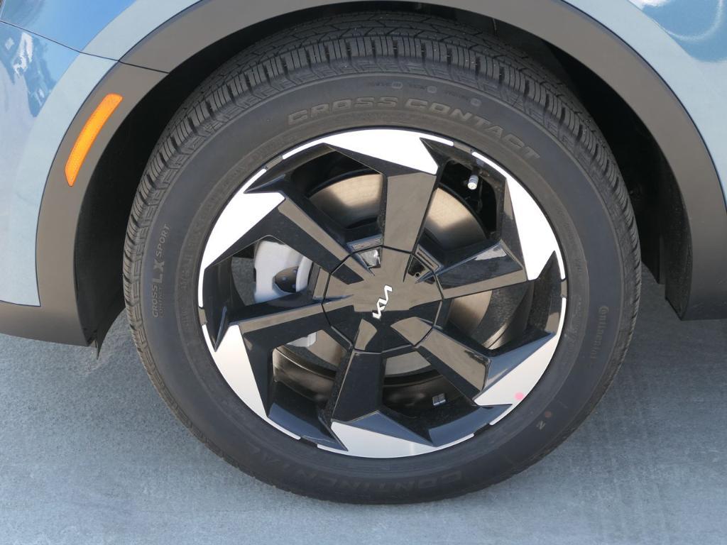 new 2025 Kia Sorento Hybrid car, priced at $41,630