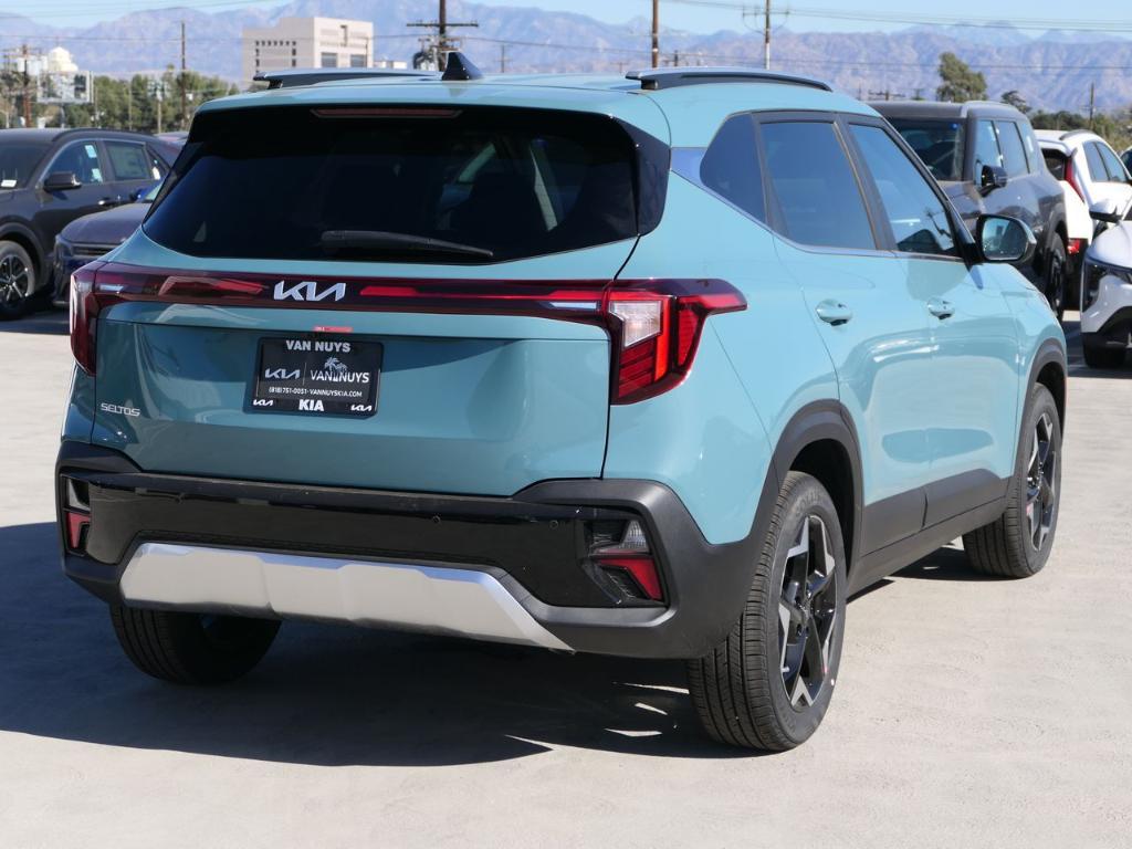 new 2025 Kia Seltos car, priced at $28,265