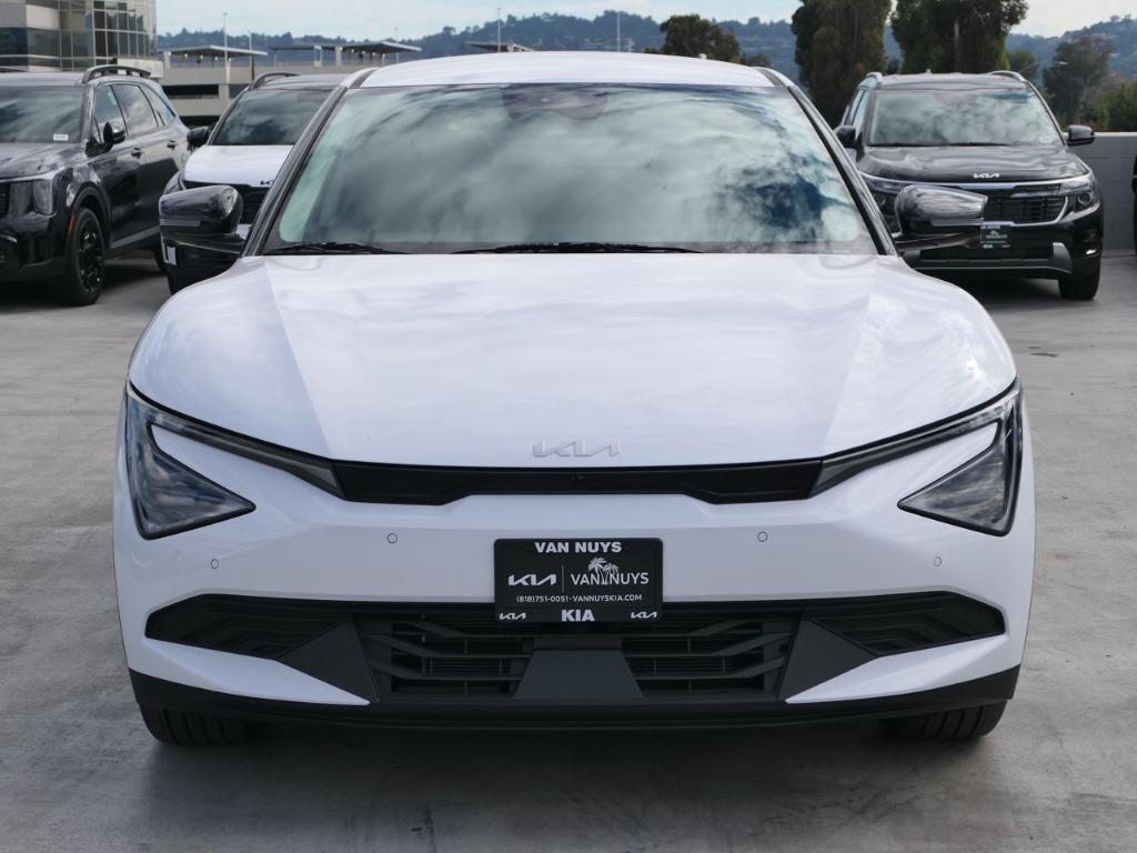 new 2025 Kia EV6 car, priced at $50,540