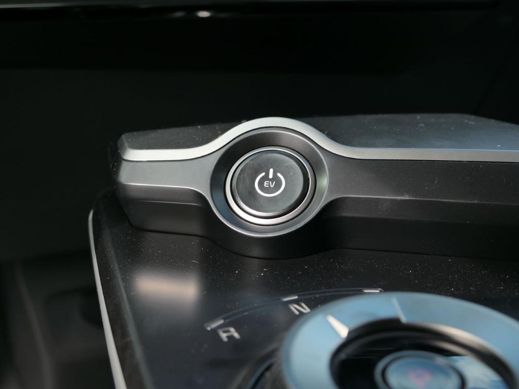 new 2025 Kia EV6 car, priced at $50,540