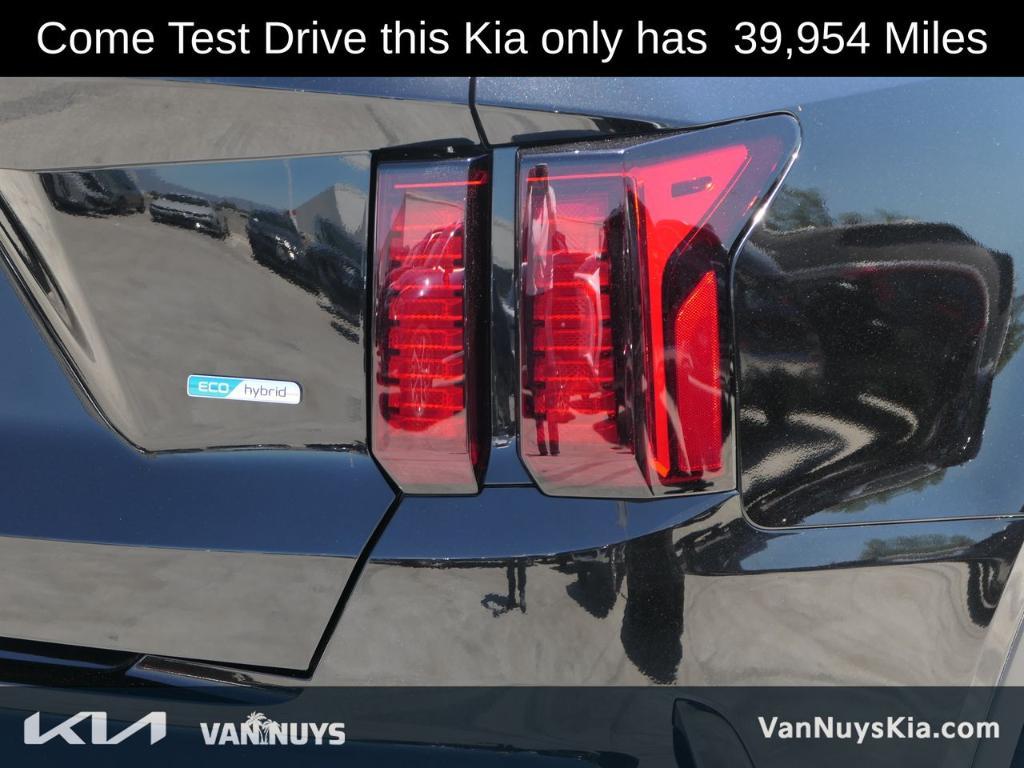 used 2022 Kia Sorento Hybrid car, priced at $28,000