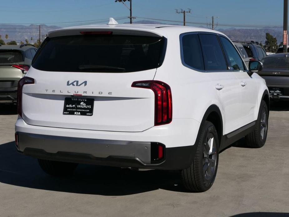 new 2025 Kia Telluride car, priced at $38,305