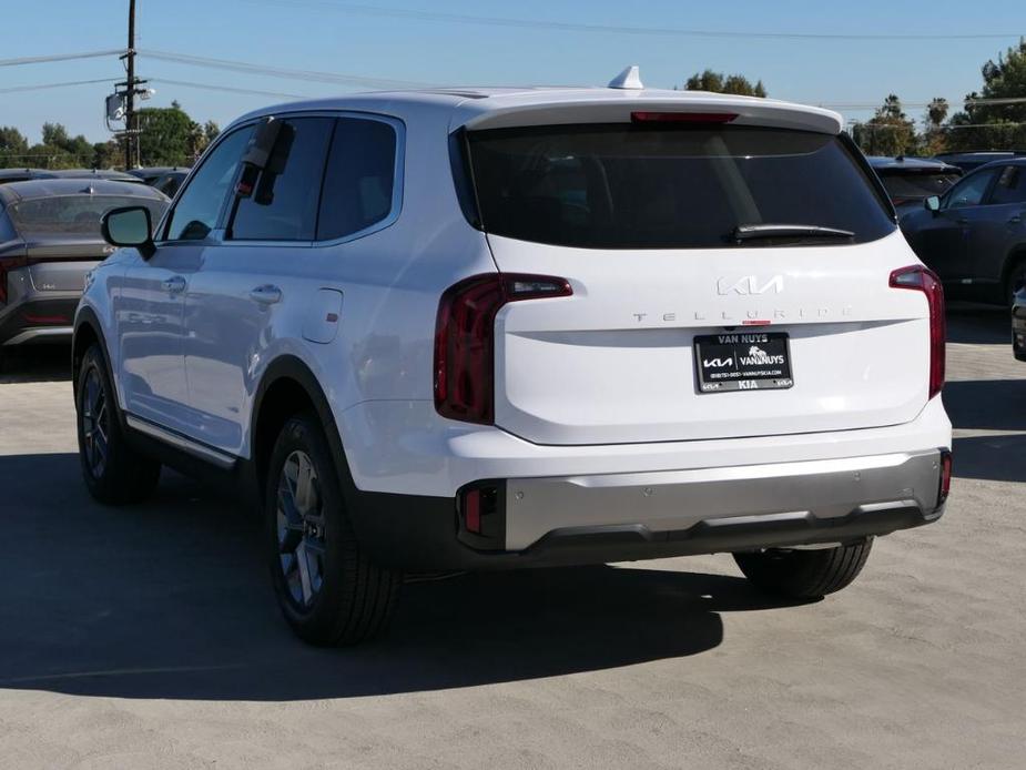 new 2025 Kia Telluride car, priced at $38,305