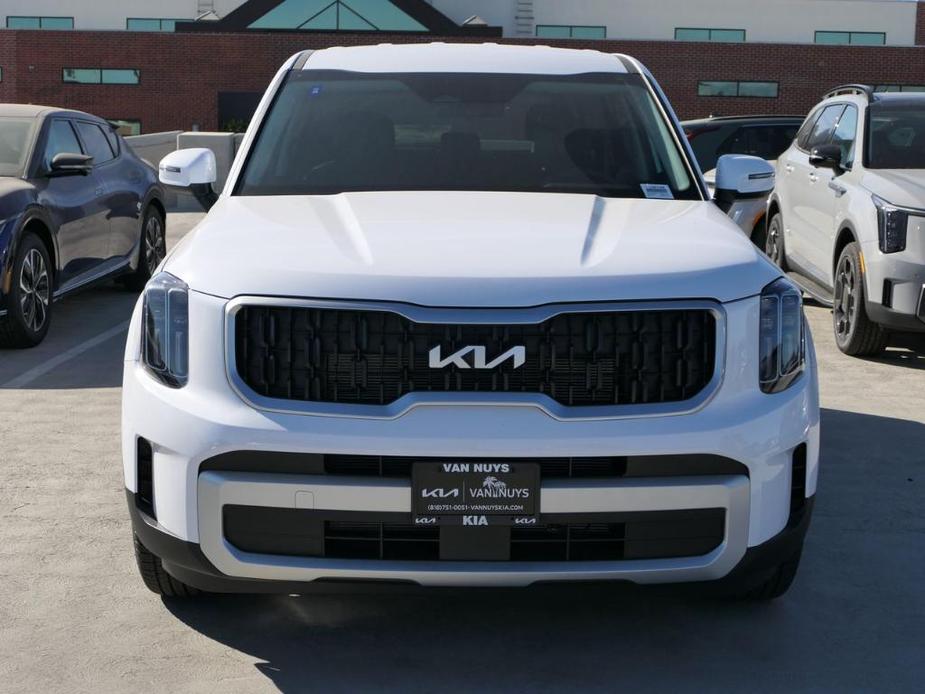 new 2025 Kia Telluride car, priced at $38,305