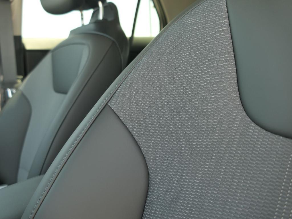 new 2025 Kia Niro car, priced at $31,755