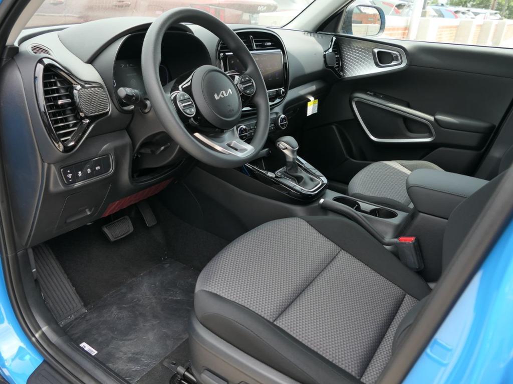 new 2025 Kia Soul car, priced at $25,300