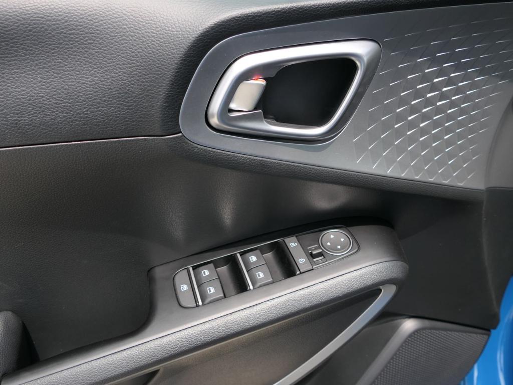 new 2025 Kia Soul car, priced at $25,300
