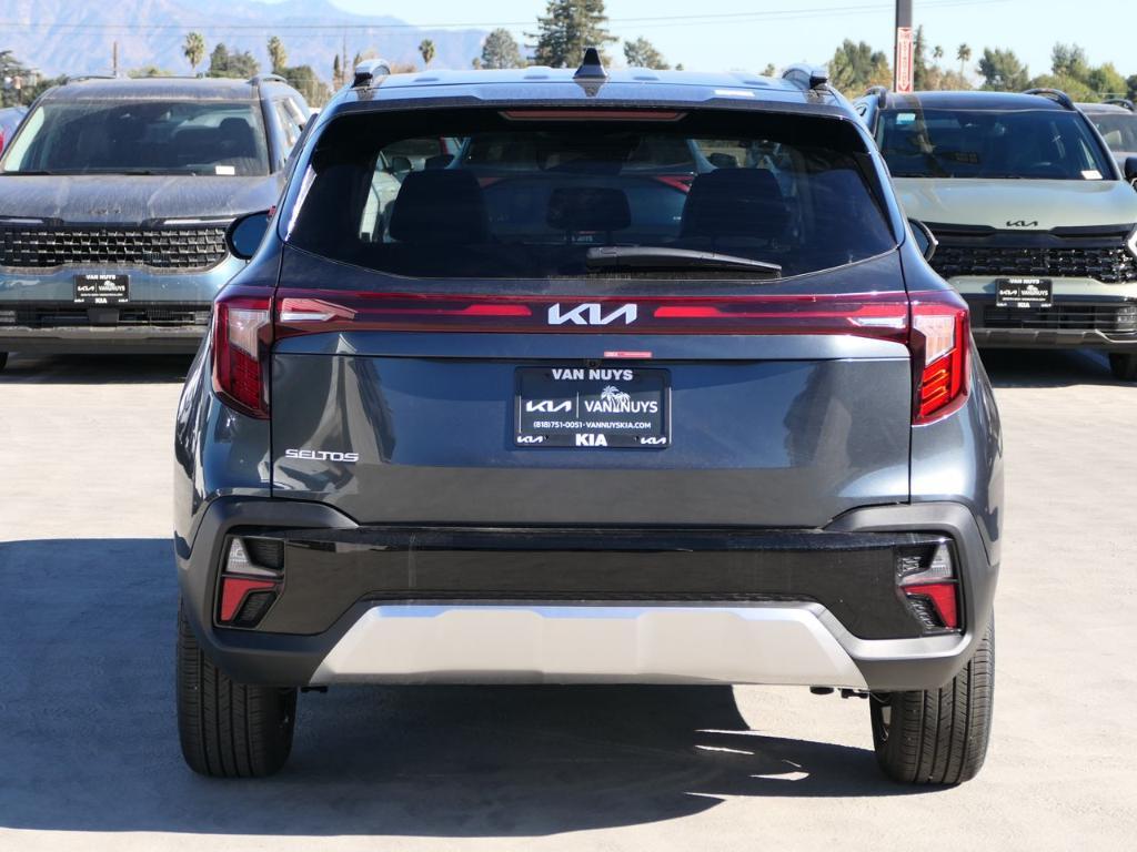 new 2025 Kia Seltos car, priced at $26,655