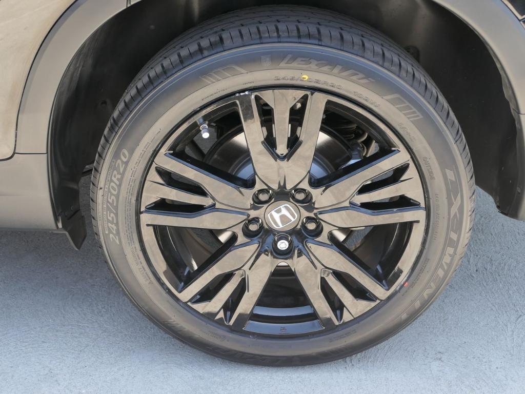 used 2022 Honda Pilot car, priced at $34,000