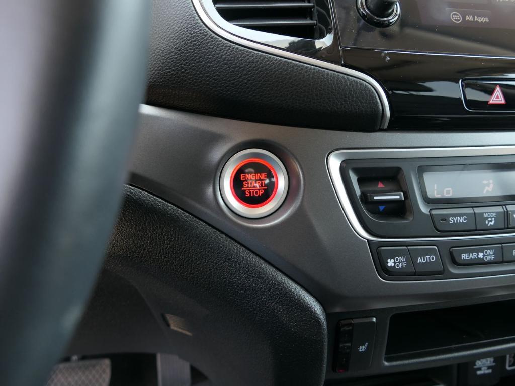 used 2022 Honda Pilot car, priced at $34,000