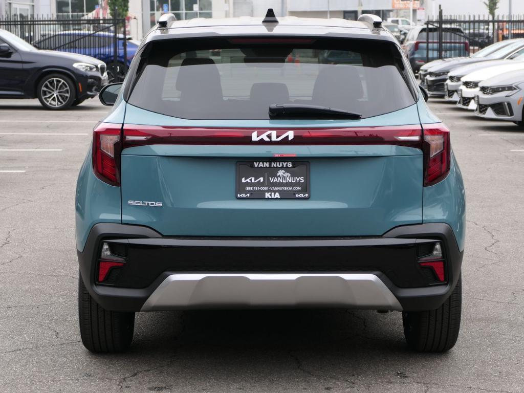new 2025 Kia Seltos car, priced at $27,320
