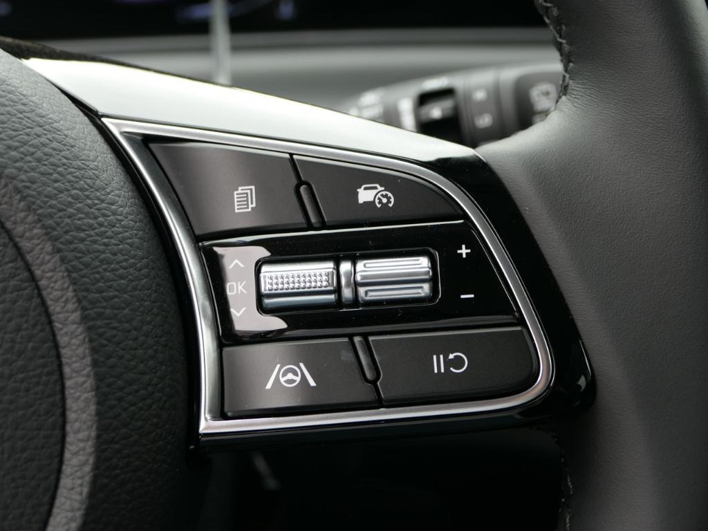 new 2025 Kia Seltos car, priced at $27,320