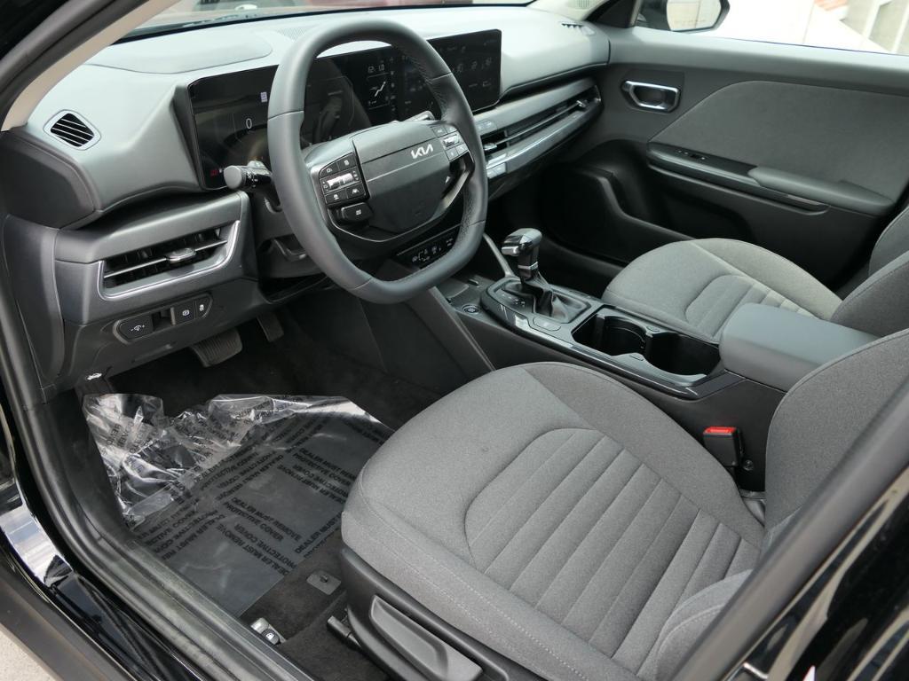 used 2025 Kia K4 car, priced at $22,000
