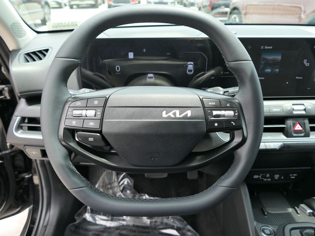 used 2025 Kia K4 car, priced at $22,000