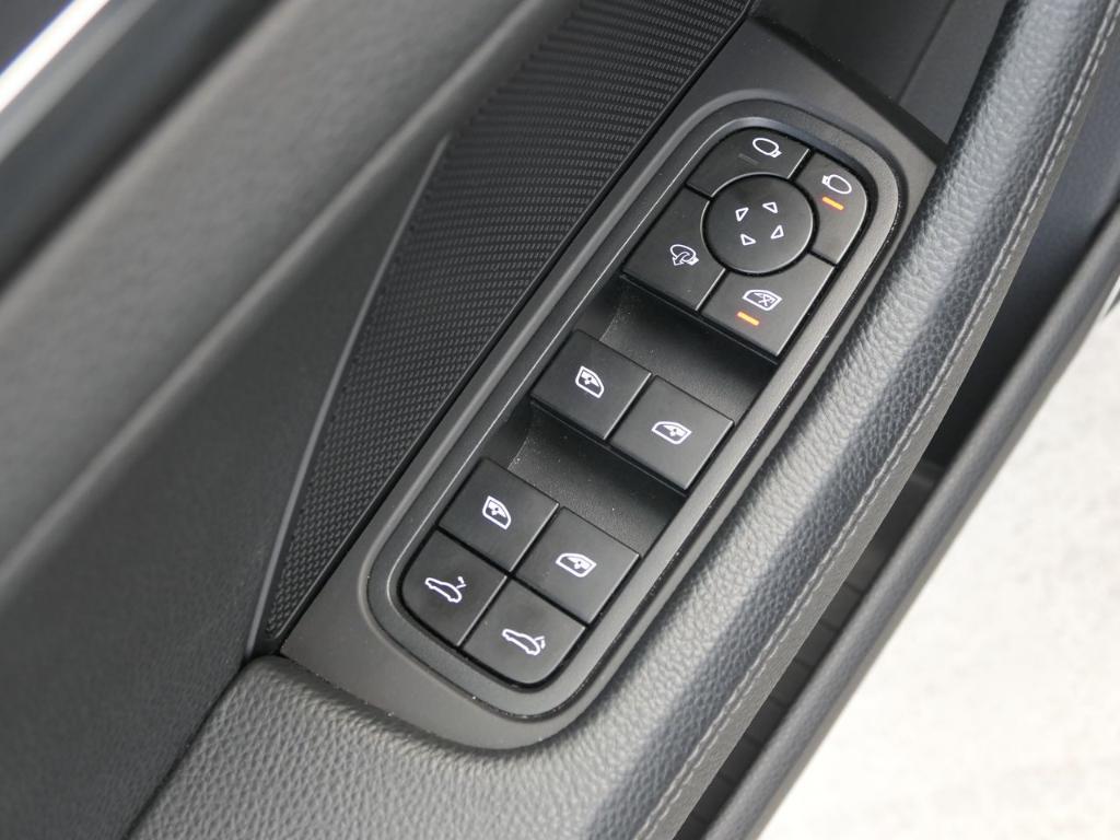 used 2022 Porsche Panamera car, priced at $76,000