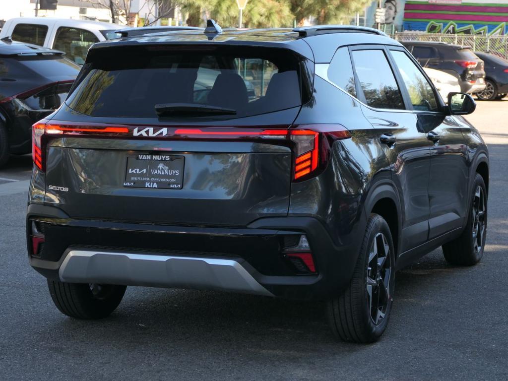 new 2025 Kia Seltos car, priced at $28,455