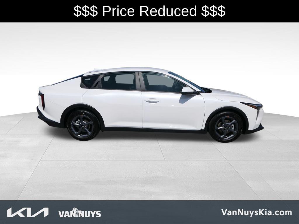 used 2025 Kia K4 car, priced at $21,800