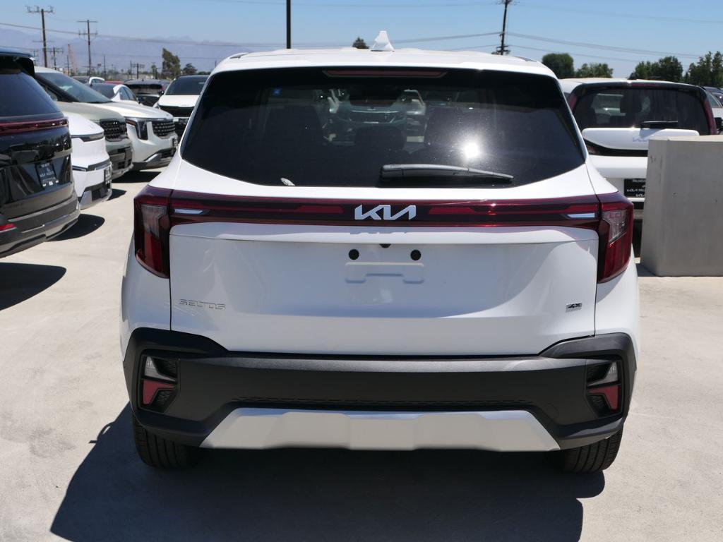 new 2026 Kia Seltos car, priced at $26,870