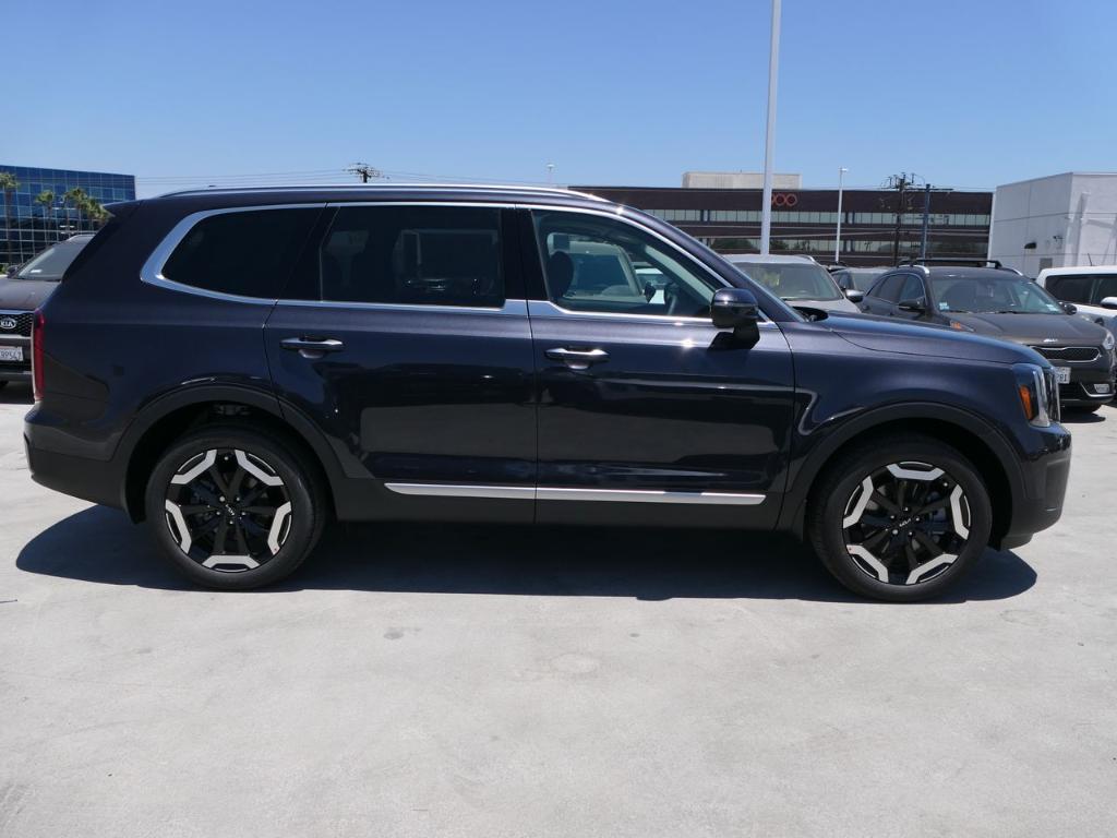 new 2025 Kia Telluride car, priced at $41,750