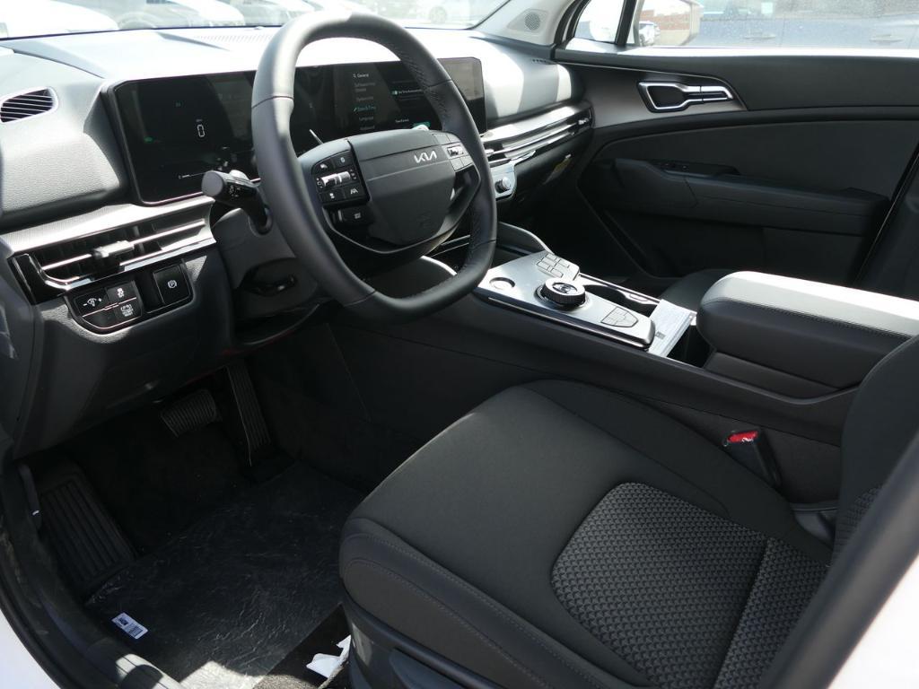 new 2026 Kia Sportage Hybrid car, priced at $32,575