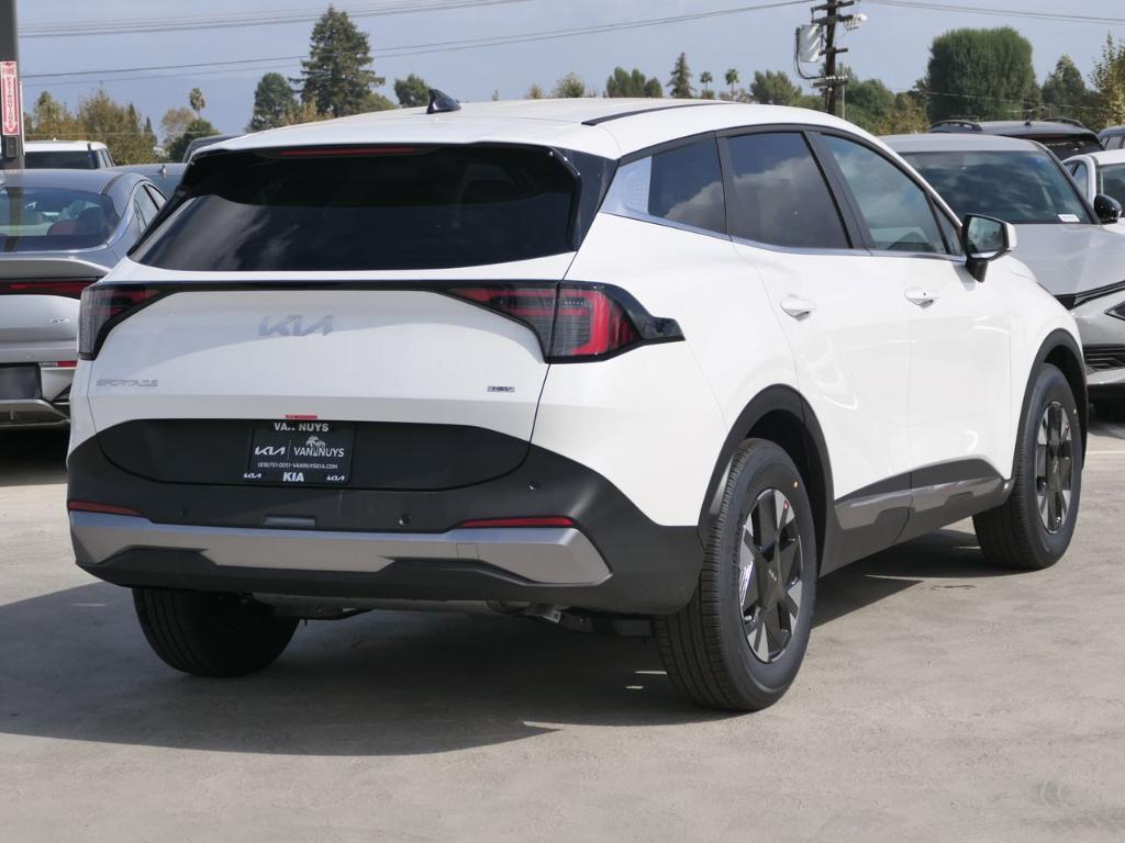 new 2026 Kia Sportage Hybrid car, priced at $32,575