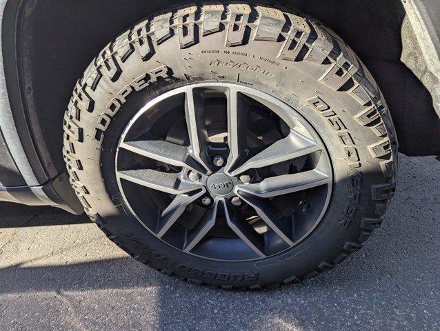 used 2019 Jeep Grand Cherokee car, priced at $18,139