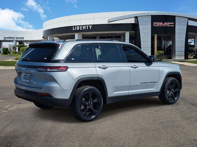 used 2022 Jeep Grand Cherokee car, priced at $30,736