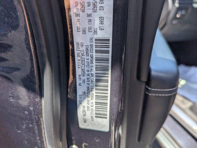 used 2015 Jeep Grand Cherokee car, priced at $17,239