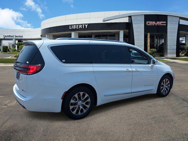 used 2022 Chrysler Pacifica car, priced at $26,995