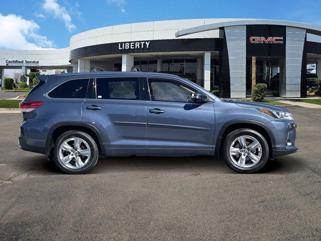 used 2018 Toyota Highlander car, priced at $21,894