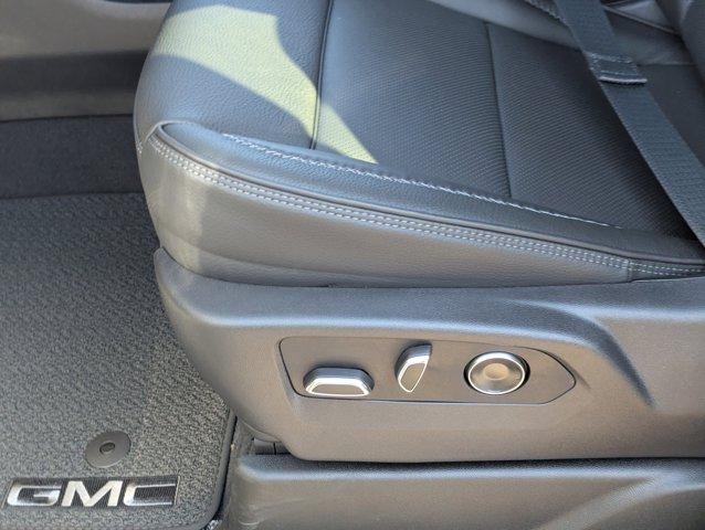 new 2025 GMC Yukon XL car