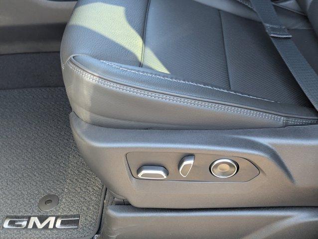 new 2025 GMC Yukon XL car, priced at $87,180