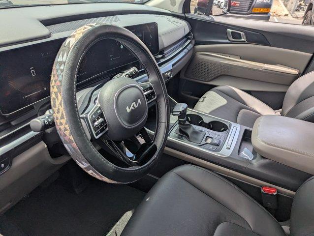 used 2025 Kia Carnival car, priced at $37,322