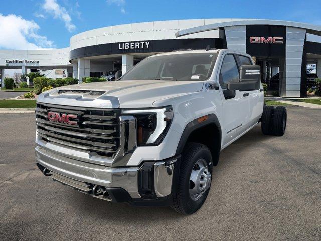 new 2025 GMC Sierra 3500 car, priced at $54,943