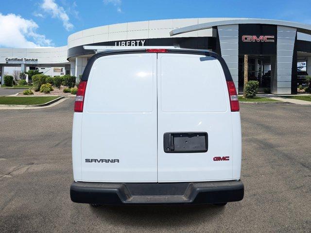 new 2025 GMC Savana 2500 car
