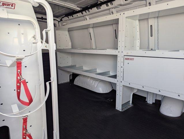 new 2025 GMC Savana 2500 car