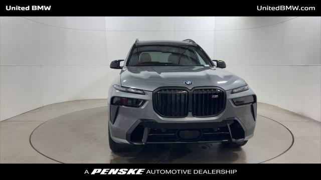 new 2026 BMW X7 car, priced at $127,835