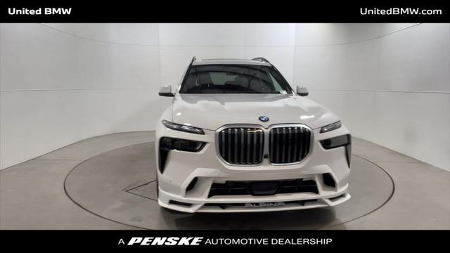 new 2025 BMW X7 car