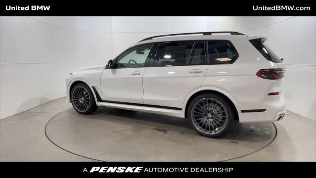 new 2025 BMW X7 car