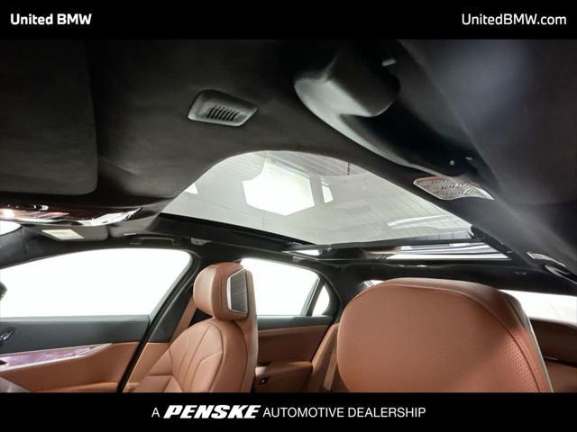 new 2025 BMW 760 car, priced at $146,235