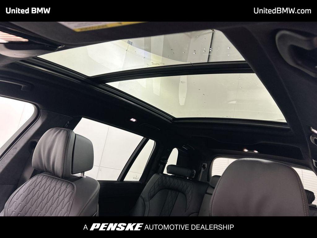 new 2026 BMW X7 car, priced at $99,635