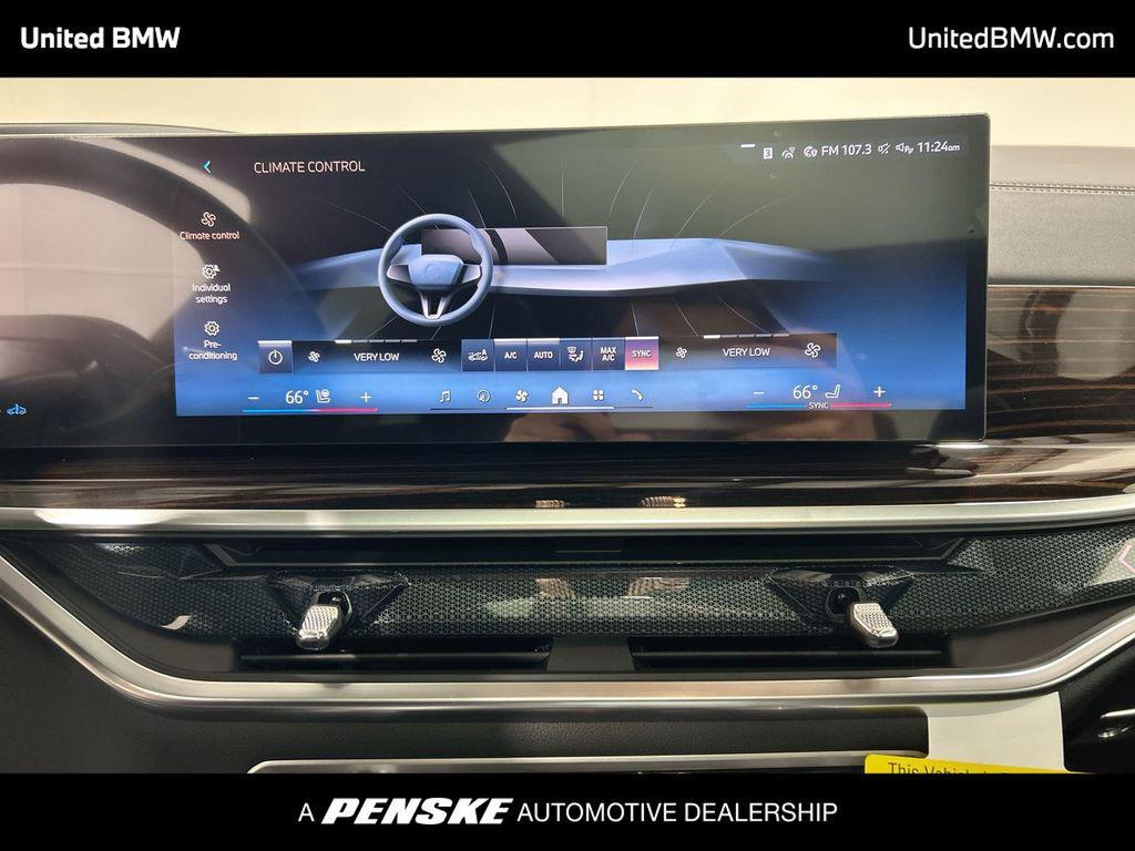 new 2026 BMW X7 car, priced at $99,635