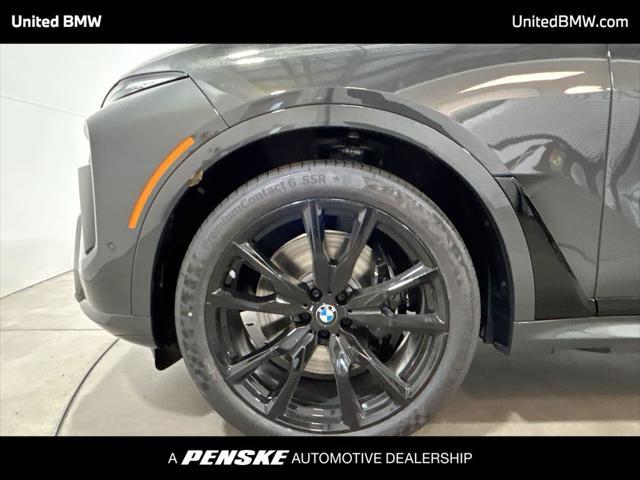 new 2026 BMW X7 car, priced at $103,185