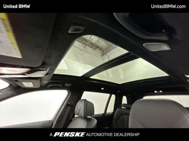 new 2026 BMW X7 car, priced at $103,185