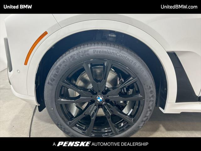 new 2025 BMW X7 car, priced at $120,400