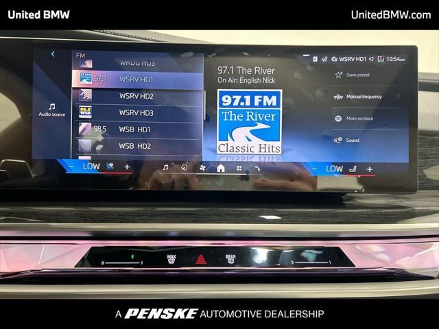 new 2025 BMW 760 car, priced at $135,635